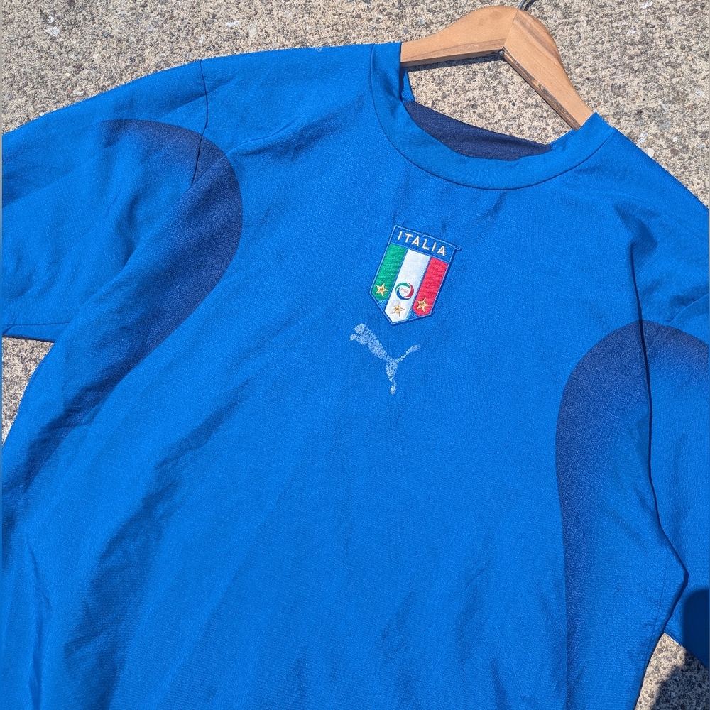 2006 Italy World Cup Puma Soccer Jersey